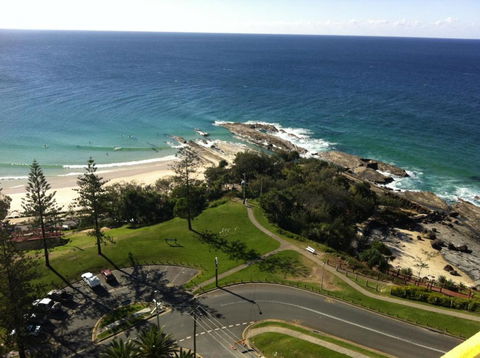 Carool Holiday Apartments - Pubs and Clubs 3