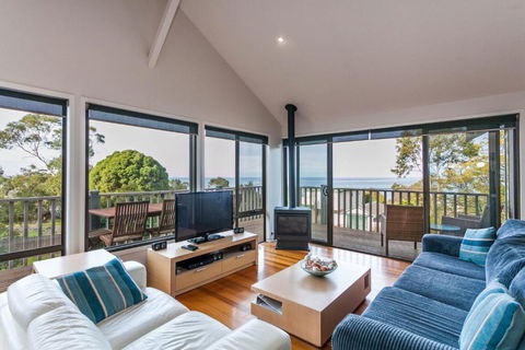 Carrageen - Pubs and Clubs 1