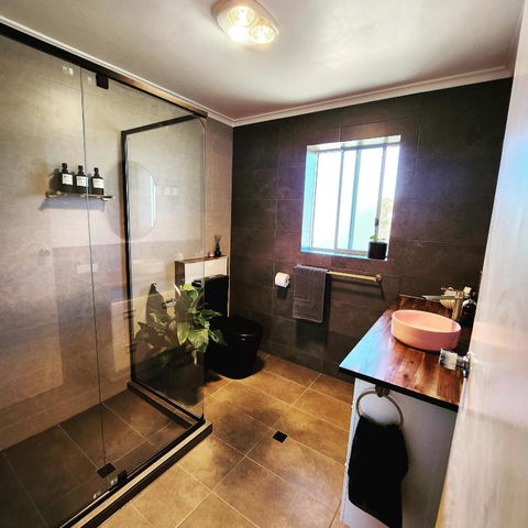 Casa Luna Beachside Apartment - Pubs and Clubs 4