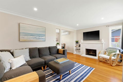 Casa Mar Vista - Pubs and Clubs 1