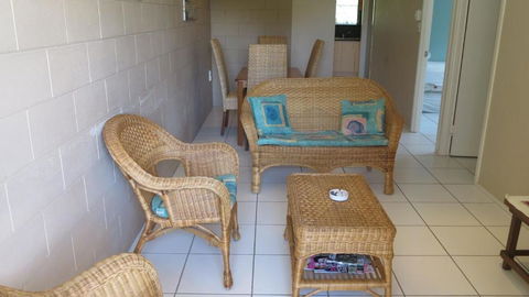 Casual Lodge Unit 4 - Pubs and Clubs 4