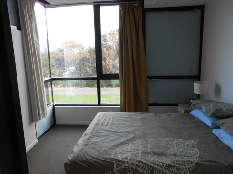 CBD ARTments In Cultural Precinct - Pubs and Clubs 3