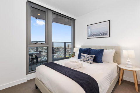 Central Southbank 2BR Apt W Stunning City Views! - Pubs and Clubs 4