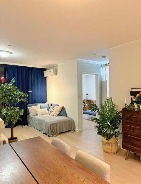 Central Sydney Apartment - Entire Unit With Rooftop Pool - Pubs and Clubs 0