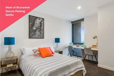 Central Sydney Rd Brunswick Train Tram Parking Wifi - Pubs and Clubs 1