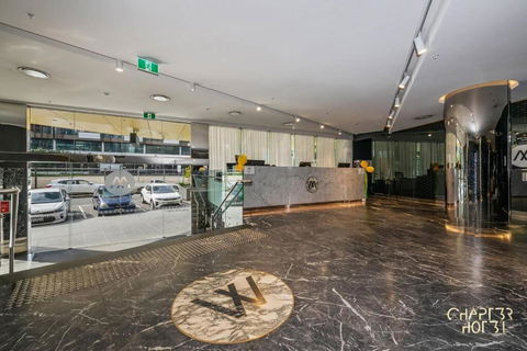 Chapter 3 In Imagine Macro Hotel - Pubs and Clubs 1