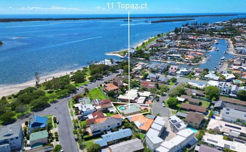 Charming Home Away From Home! - Pubs and Clubs 4