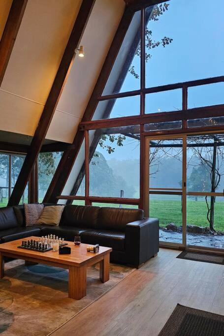 Cherswood Farm - Pubs and Clubs 0