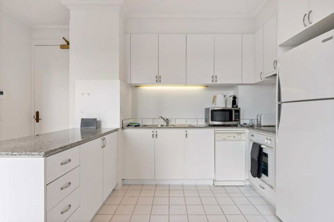 Chic 1-Bed Apartment In The Heart Of Melbourne - Pubs and Clubs 2