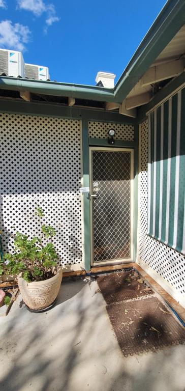 Chinnock B&B - Pubs and Clubs 2