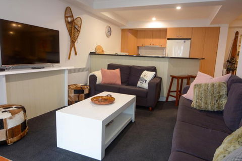 Christiana 5 - Pubs and Clubs 1