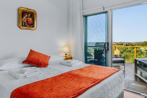 Ciao Korora - The Classic - Pubs and Clubs 1