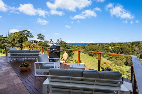 Ciao Korora - The Classic - Pubs and Clubs 2