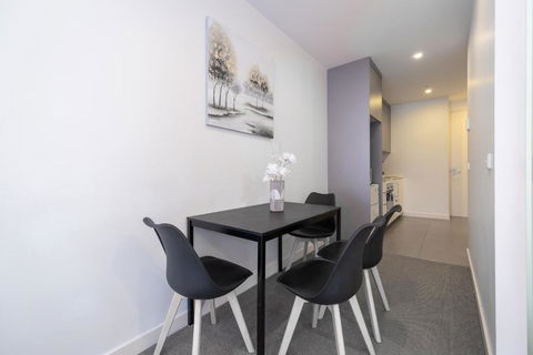 City Convenience 1br Apt Cbd Melbourne - Pubs and Clubs 3