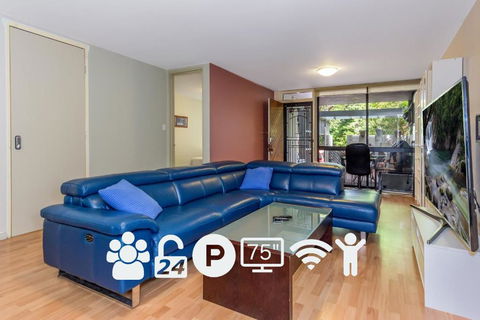 City Gardens - Pubs and Clubs 3