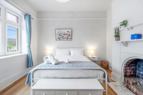 City Home - Pubs and Clubs 0