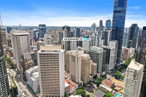 City Lifestyle - Pubs and Clubs 0