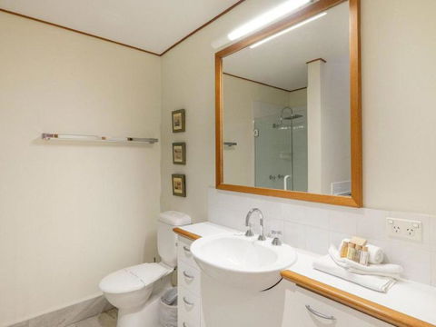 Claytons 8 By Discover Stradbroke - Pubs and Clubs 1