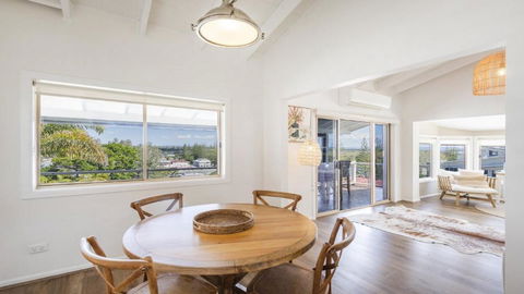 Cleveland On Clarence - Pubs and Clubs 1