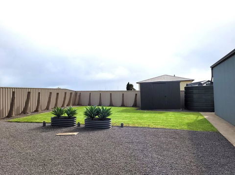 Clipper Getaway - Pubs and Clubs 1