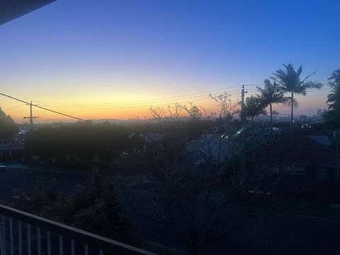 Close To The City - Pubs and Clubs 1