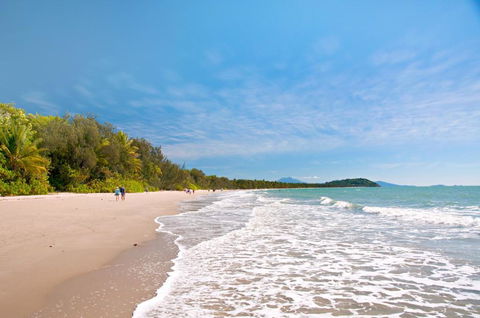 Coastal Chill On Garrick - Pubs and Clubs 1