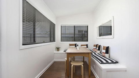 Coast Along - Ettalong Beach - Pubs and Clubs 3