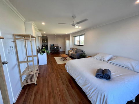 Coastal Studio - Pubs and Clubs 2