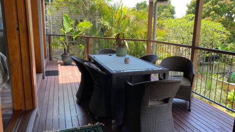 Coastal Retreat In The Heart Of Brunswick Heads - Pubs and Clubs 4