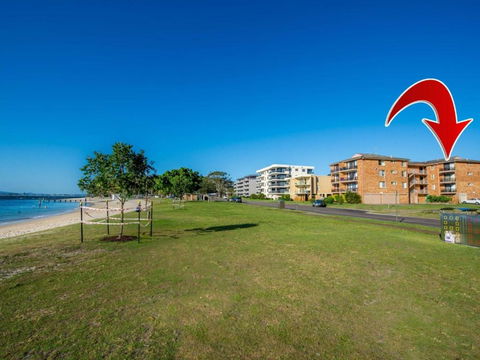 Collendina 15 19 Kurrawa Close Water Views And Wifi - Pubs and Clubs 1