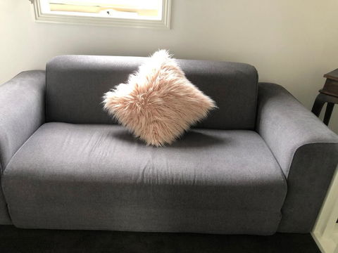 Creek Cottage Bed And Breakfast Traralgon - Go Out 1