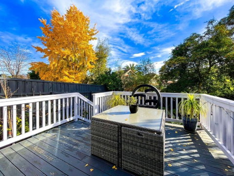 Delux Camberwell Sunny Townhouse - Go Out 0