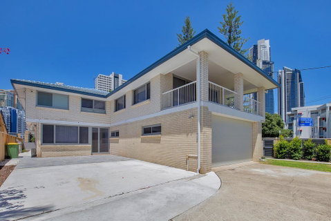 29 Stanhill Drive - Pubs and Clubs 3