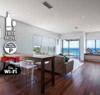 2BR Coolum Beachfront  180 Views  Wine Netflix - Pubs and Clubs