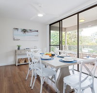3 'Bangalee' 41 Soldiers Point Rd - Fantastic Waterfront Unit with Pool WIFI  Chromecast - Go Out