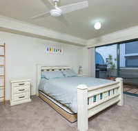 3 'Peninsula Waters' 2-4 Soldiers Point Rd - Beautiful Air Conditioned Unit with Pool Lift  WIFI - Go Out