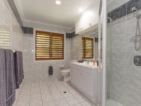 3 Bedroom Heliconia Grove On Hamilton Island - Go Out 1