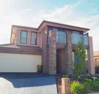 4 Bed 2 And A Half Bath Luxury Villa in Point Cook - Pubs and Clubs