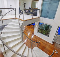 4.5 Million Dollar Dream Mansion in Surfers Paradise - Pubs and Clubs