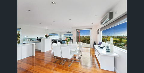 5 Star Gowanbrae Views - Go Out 3
