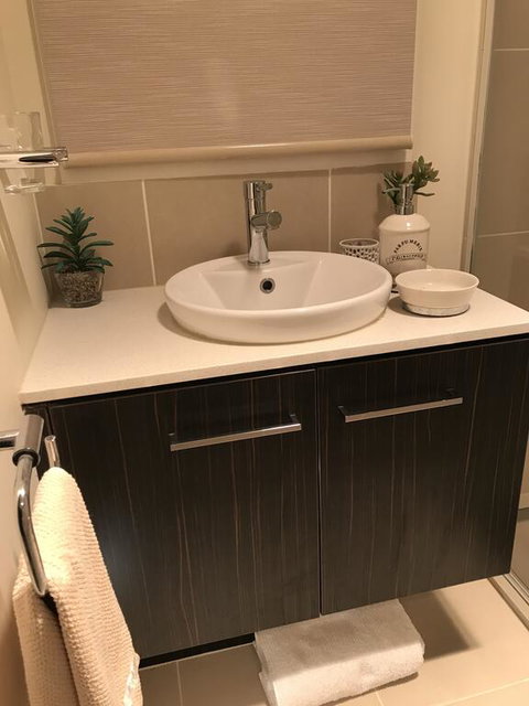 5 Star Room With Own Bathroom - Singles, Couples, Families Or Executives - Pubs and Clubs 3