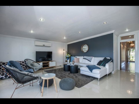 63 The Residence - Pubs and Clubs 3