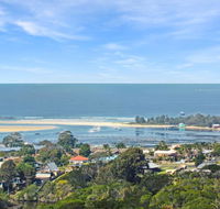 91 Berrambool Drive - Pubs and Clubs