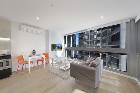 A Bright & Modern CBD Apt Next To Southern Cross - Pubs and Clubs 0