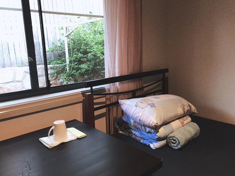 A Clean Private Room, Bruce - Go Out 0