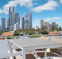 A PERFECT STAY - Casa Grande on the Water - Pubs and Clubs