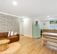 A PERFECT STAY - Sunset Beach - Surfside - Pubs and Clubs