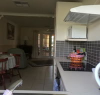 A Victor Harbour Retreat Aldinga Tony's Music Cottage - Pubs and Clubs