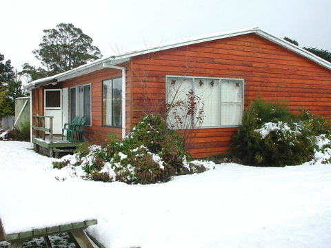 AAA Granary Accommodation - Pubs and Clubs 0