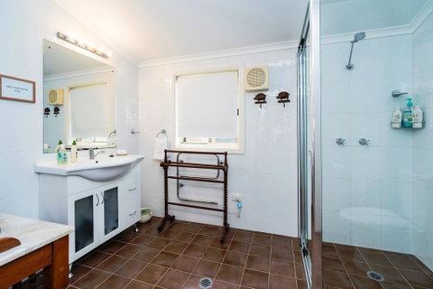 Abelia House B &B - Pubs and Clubs 2